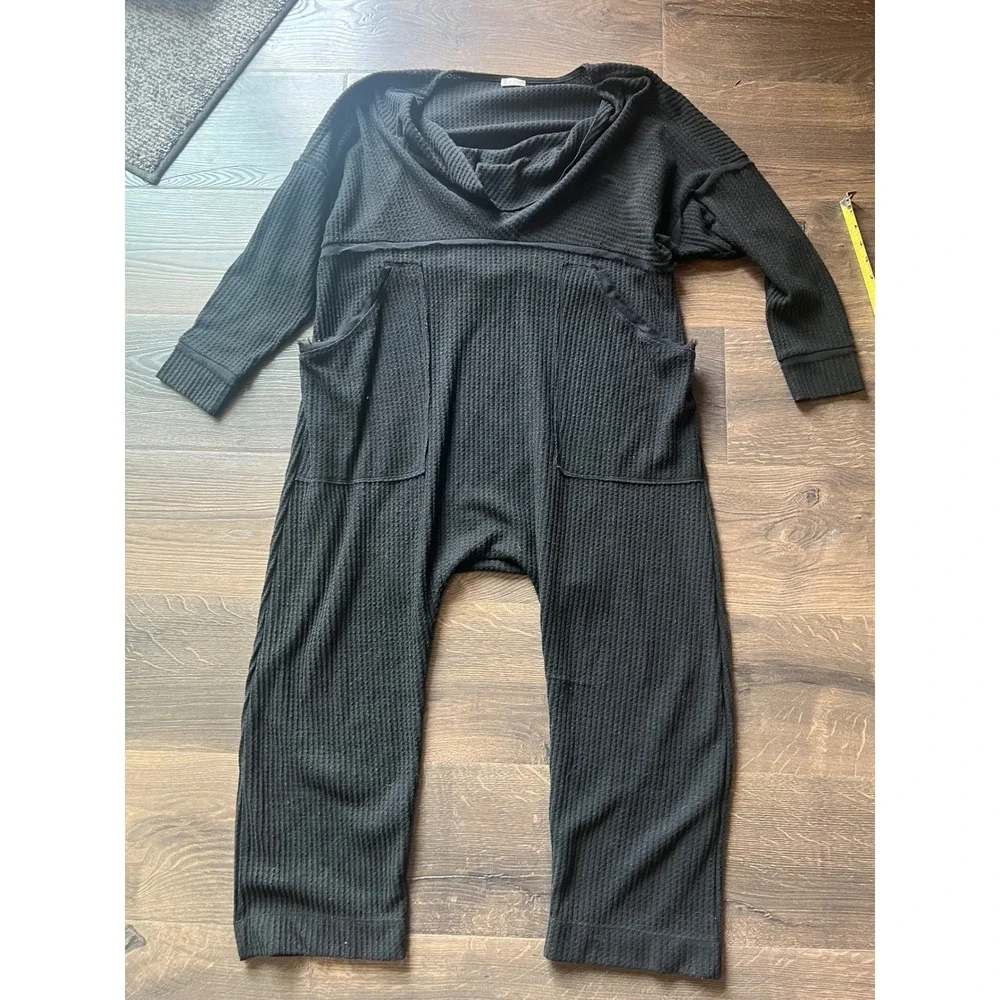 Free People‎ Intimately Black Waffle Knit Thermal Jumpsuit Cowl Neck Small